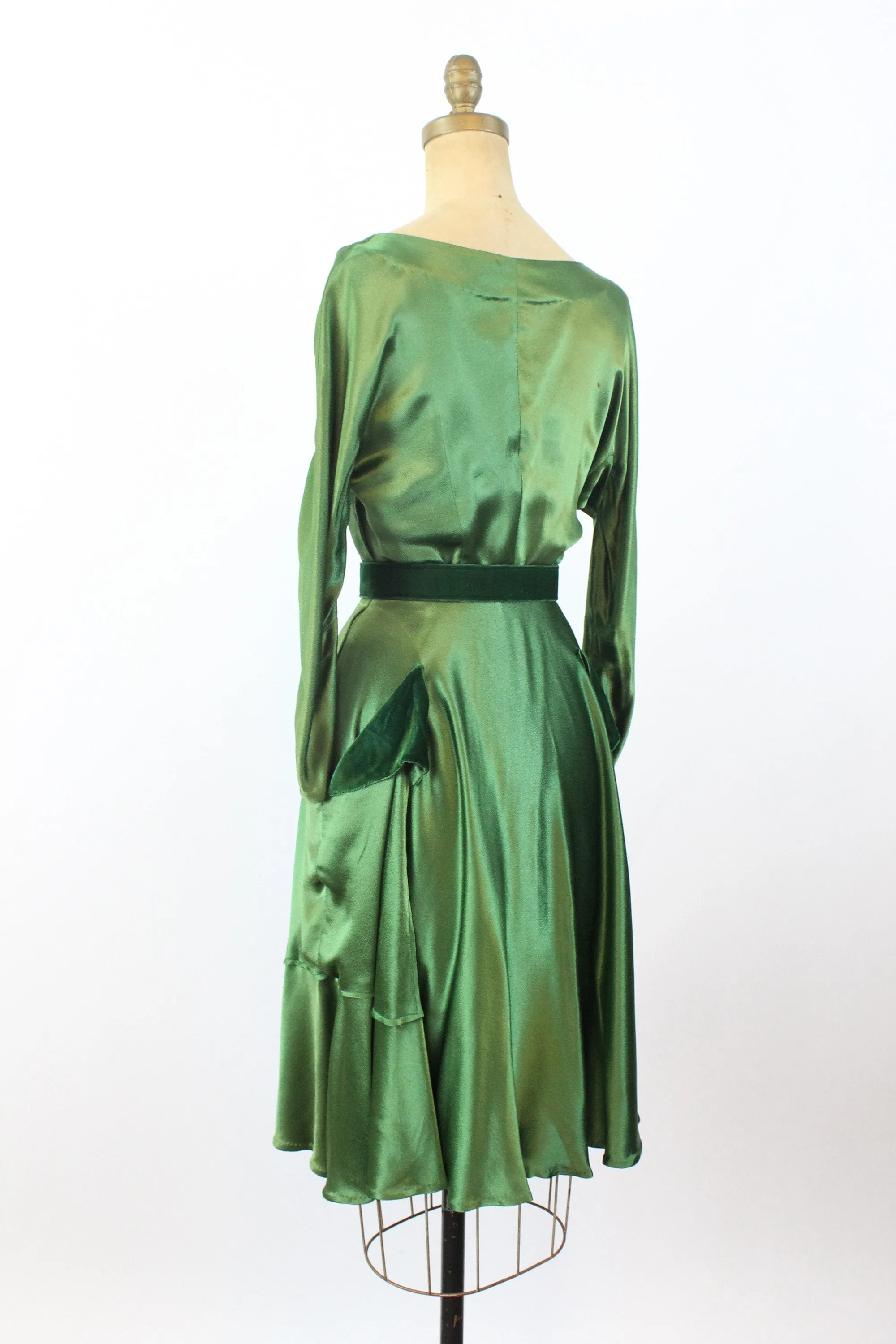 1940s 1950s GREEN satin velvet HIP POCKET dress xs  | new fall