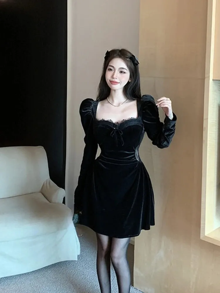 Aiertu Gothic Vintage Balck Long Sleeve Dress Woman Elegant Fashion Velvet Midi Dress Korean Style Even Party Dress Casual Spring