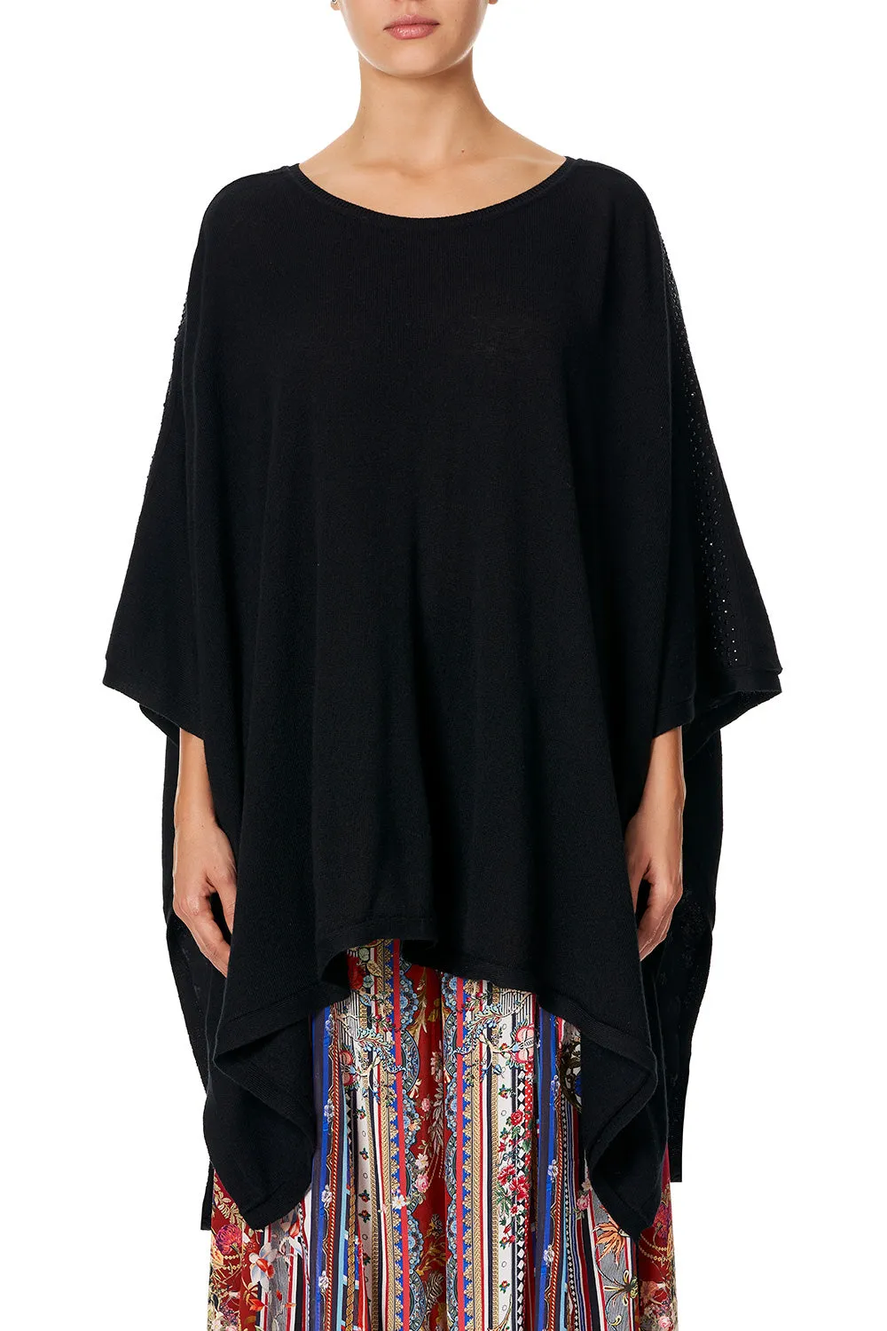 KNITTED PONCHO WITH SILK LINING BLACK