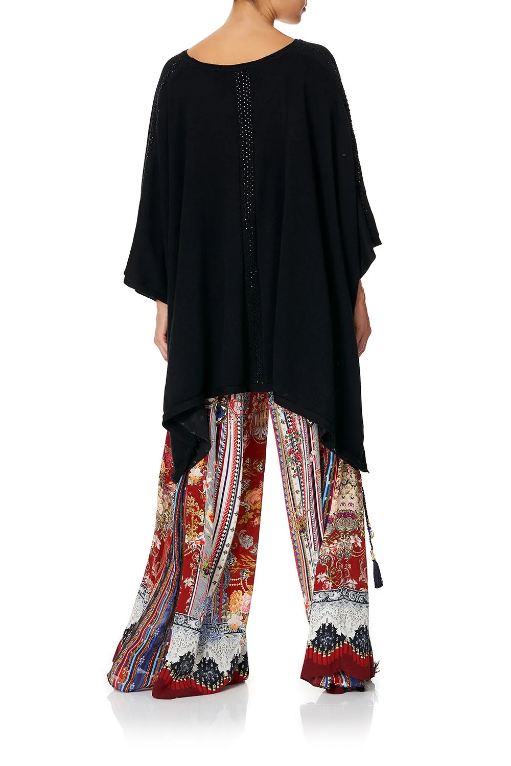 KNITTED PONCHO WITH SILK LINING BLACK