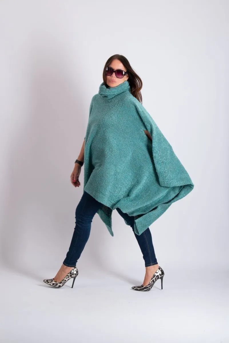 Warm Knitted Poncho EVA